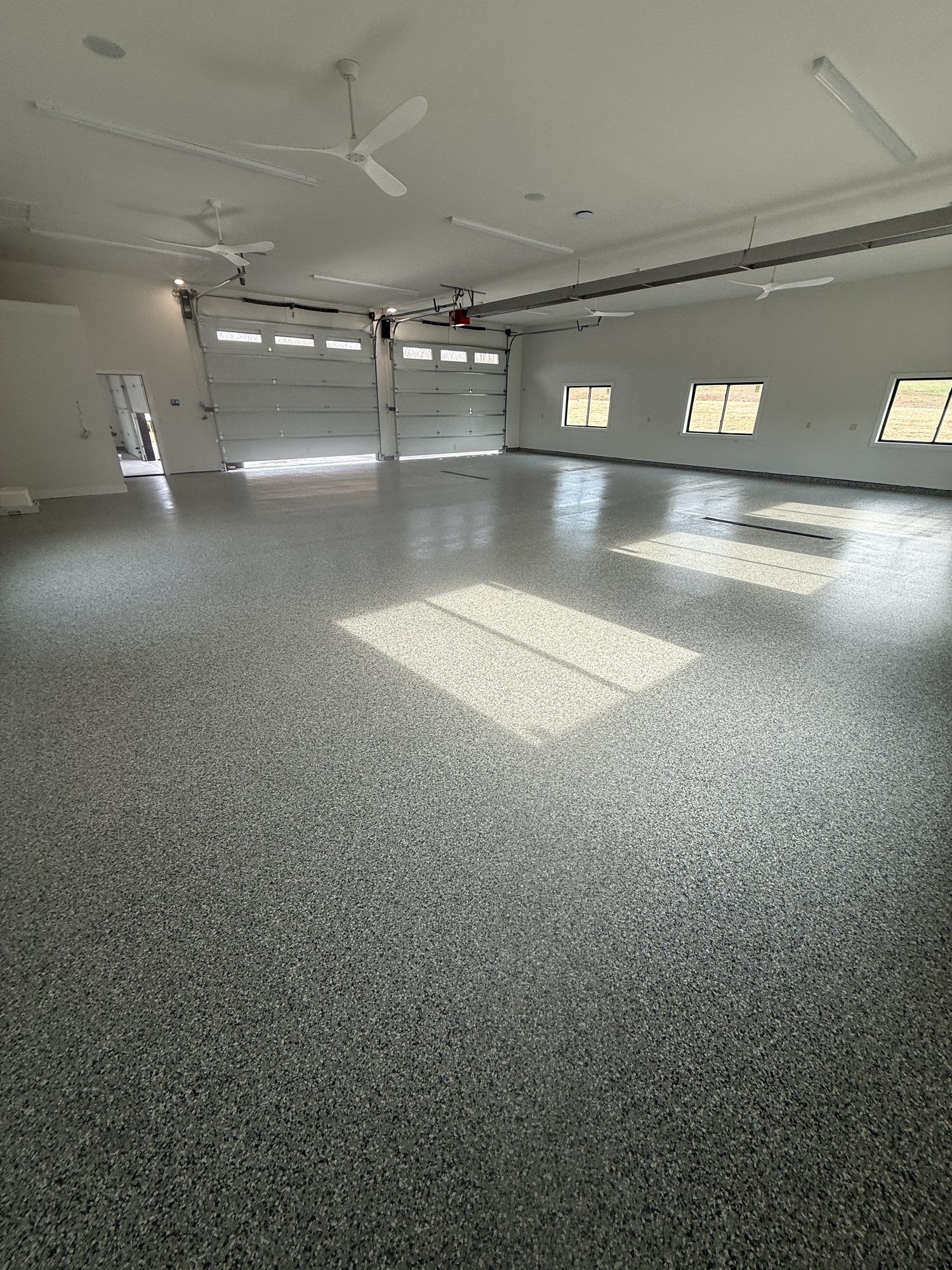 Mark's Shop Floor Coating - Photo 13
