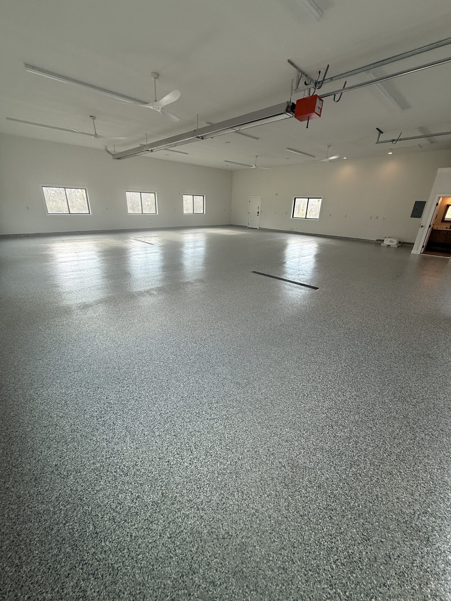Mark's Shop Floor Coating - Photo 16