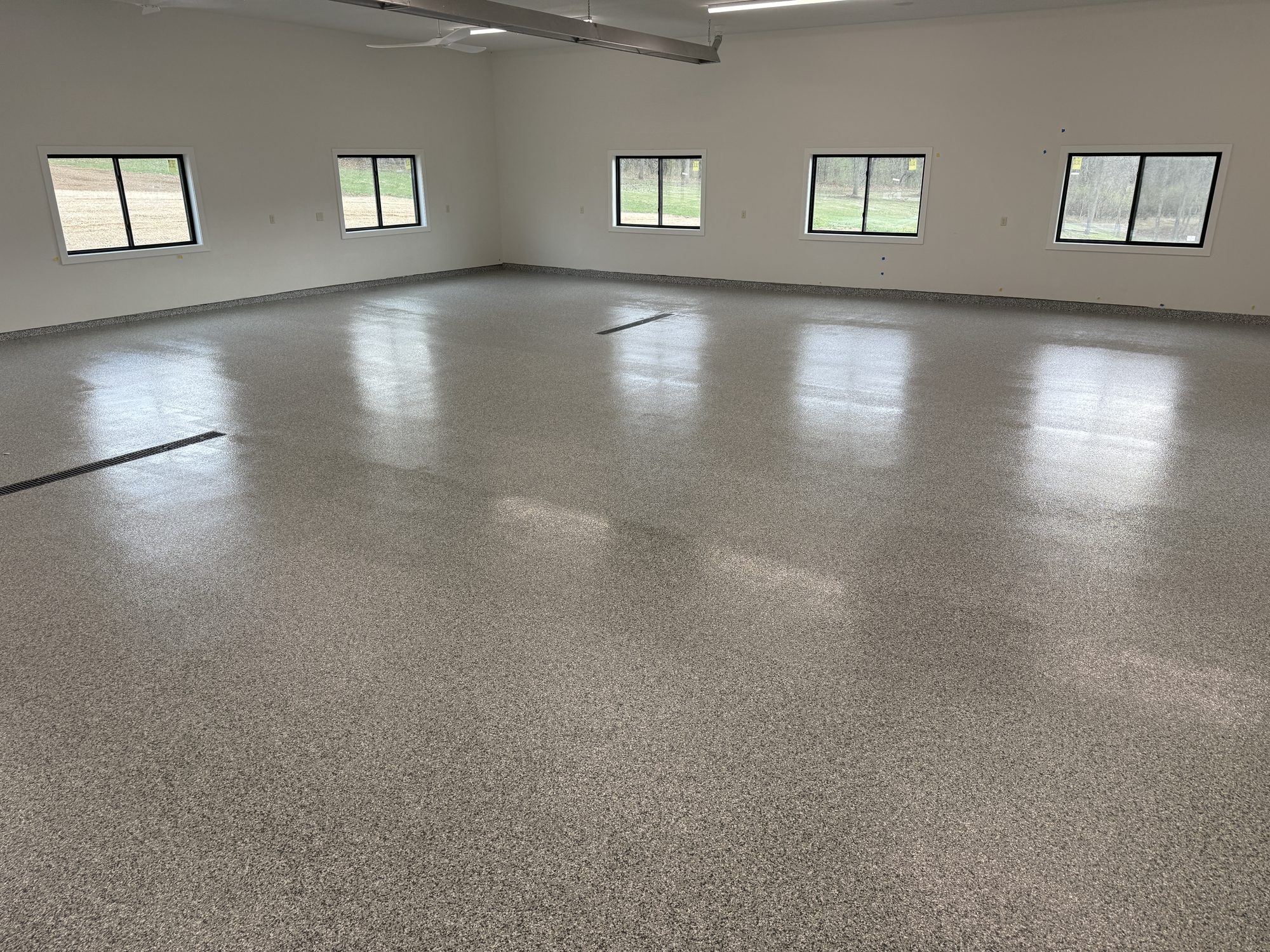Mark's Shop Floor Coating - Photo 6