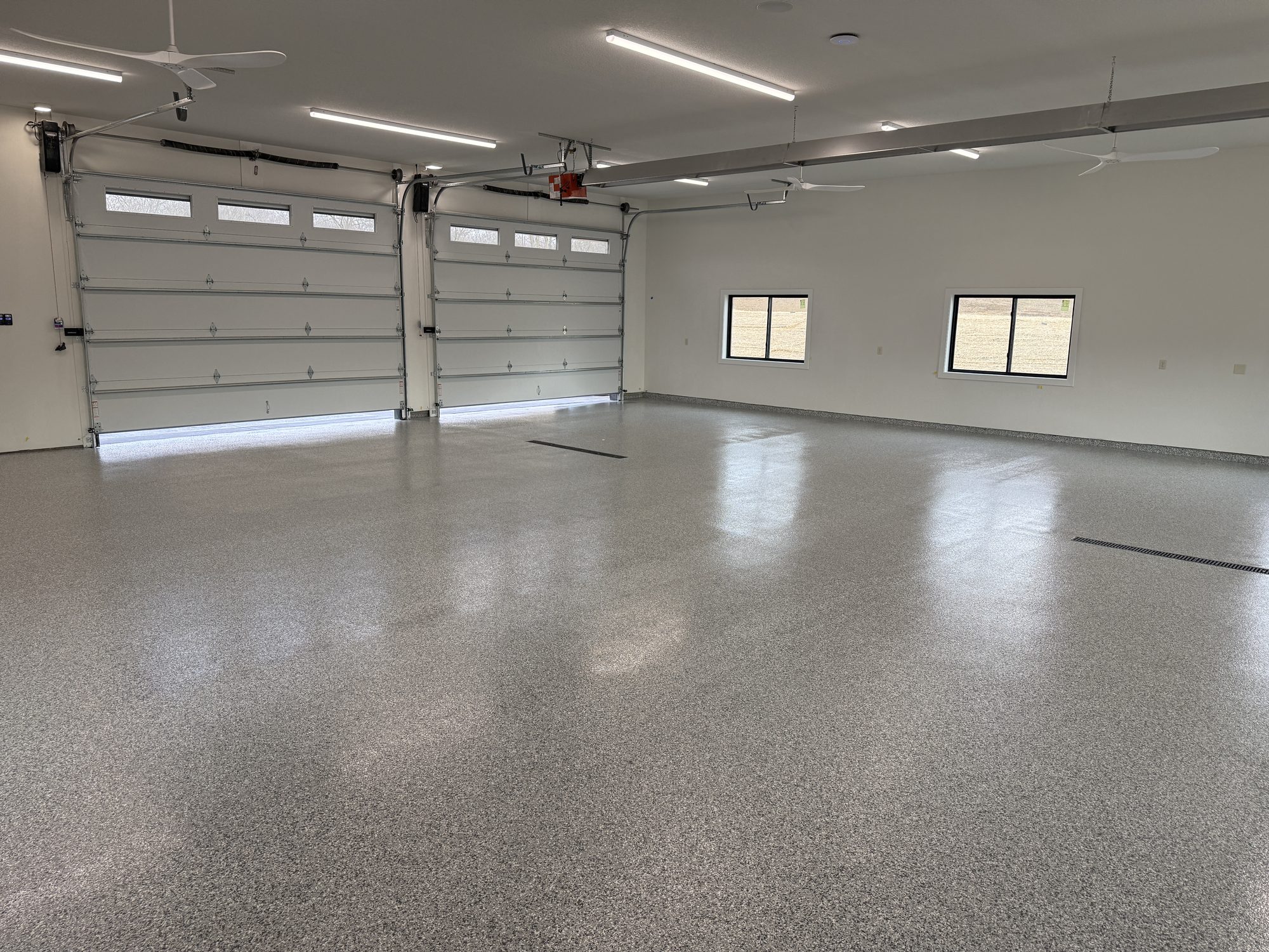 Mark's Shop Floor Coating - Photo 9