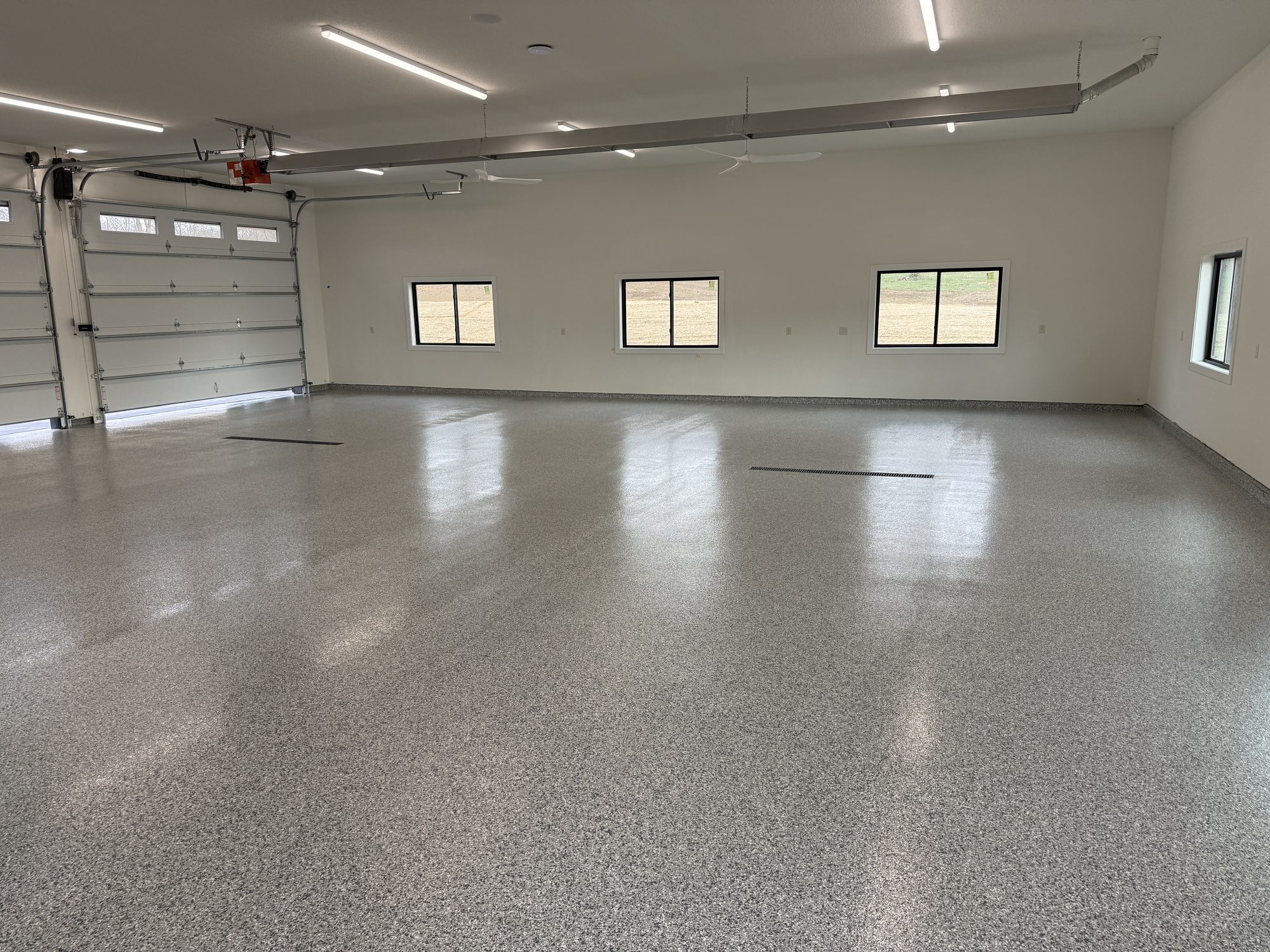Mark's Shop Floor Coating - Photo 10