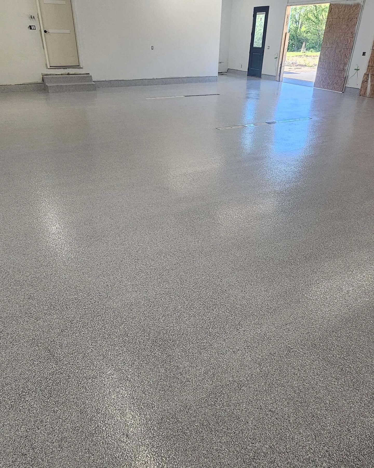 Will's Ash Flake Floor Coating - Photo 6