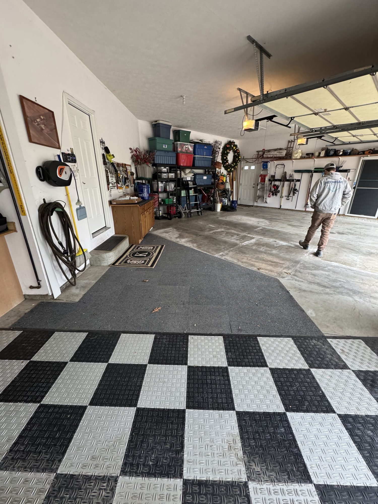 Brenda's Briar Garage Floor Coating - Photo 7