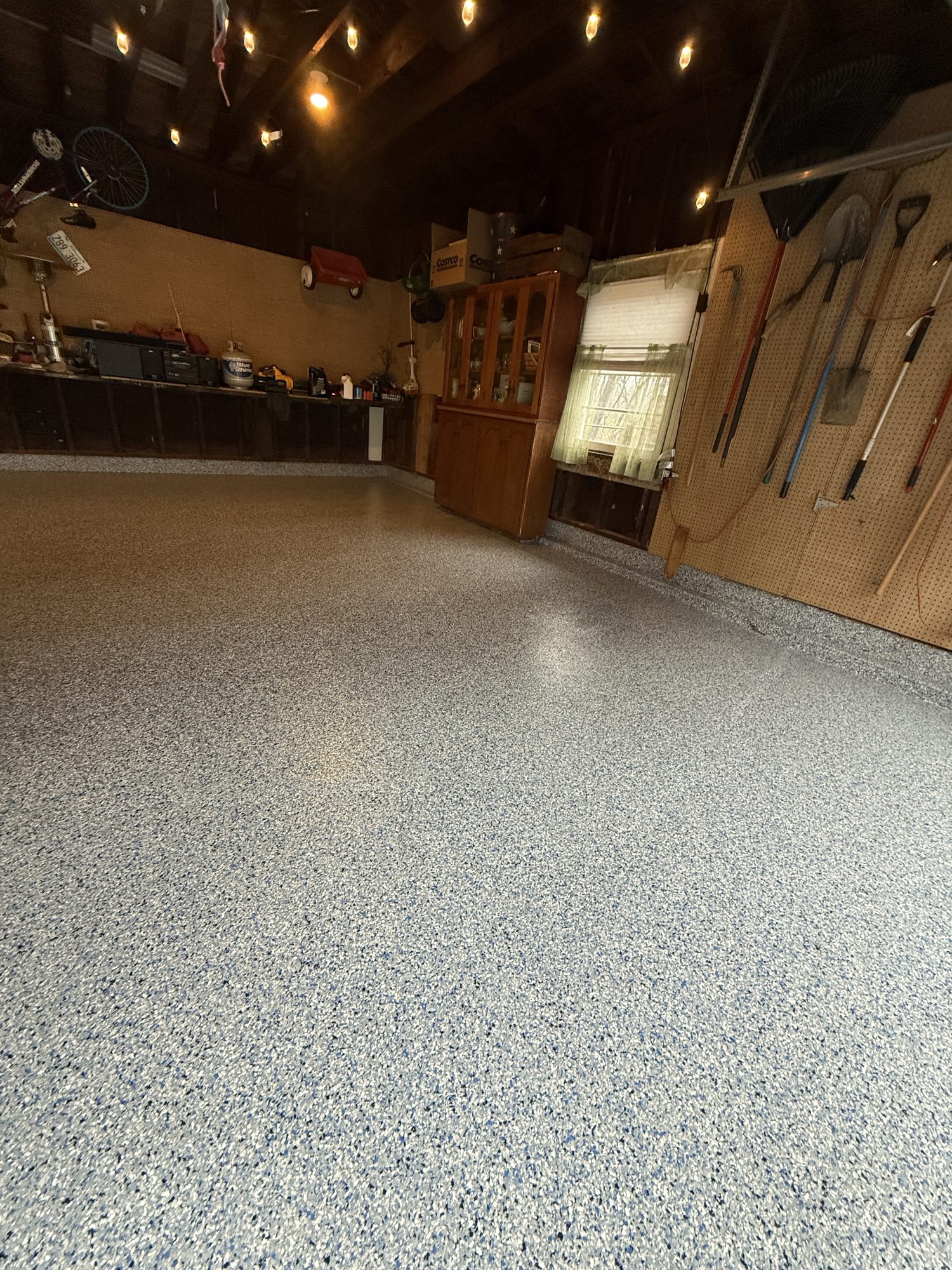 Theresa's Garage Floor Coating - Photo 8