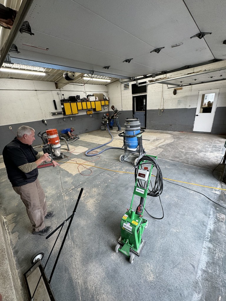 Silverton Bowe's Tinting - Photo 11