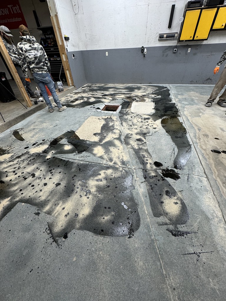 Silverton Bowe's Tinting - Photo 17