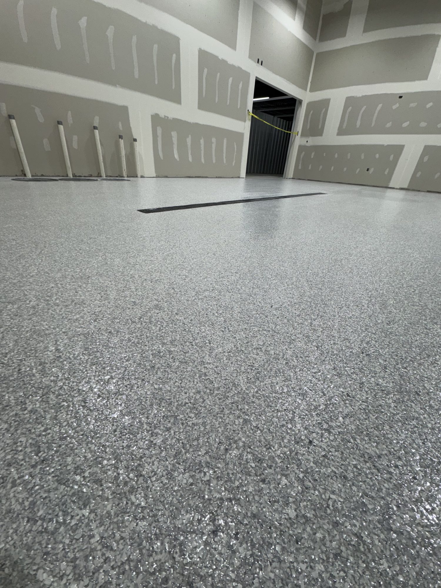 Sean's Flake Floor Coating - Photo 14