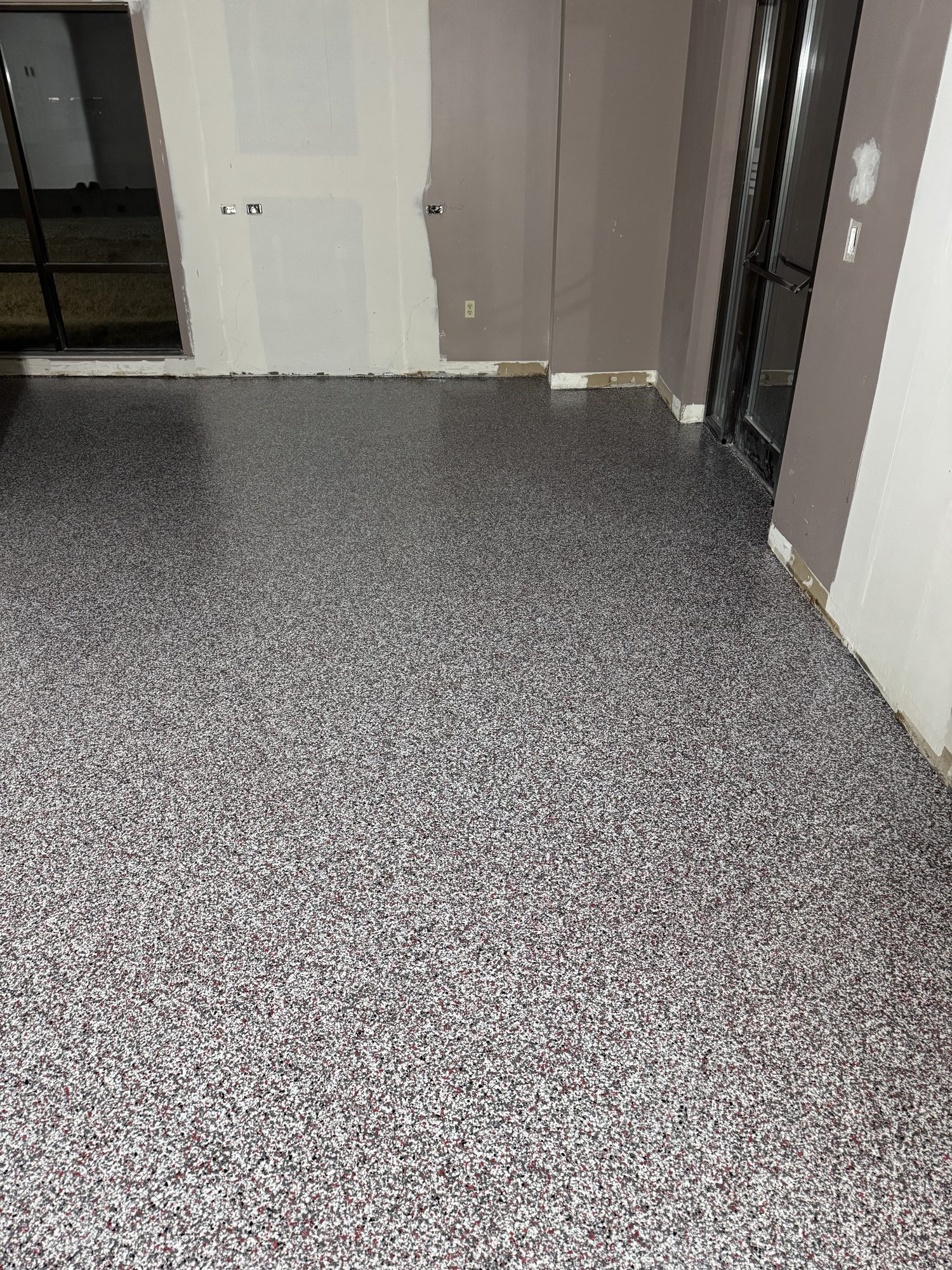 Sean's Flake Floor Coating - Photo 6
