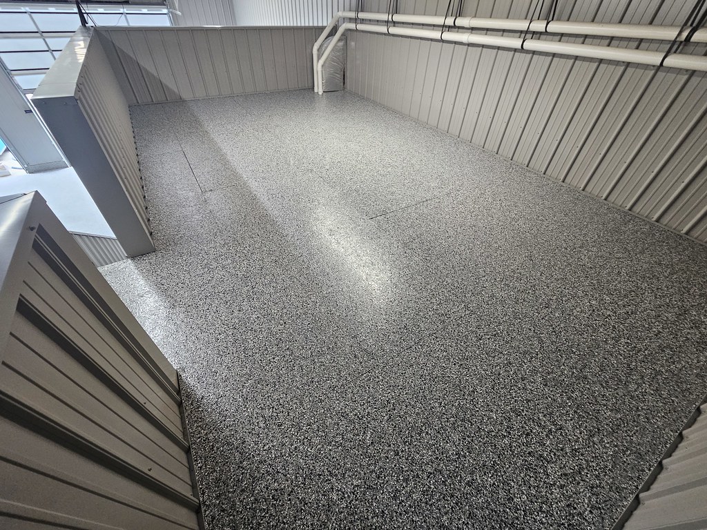 Silverton - Garage - David - Photo 8