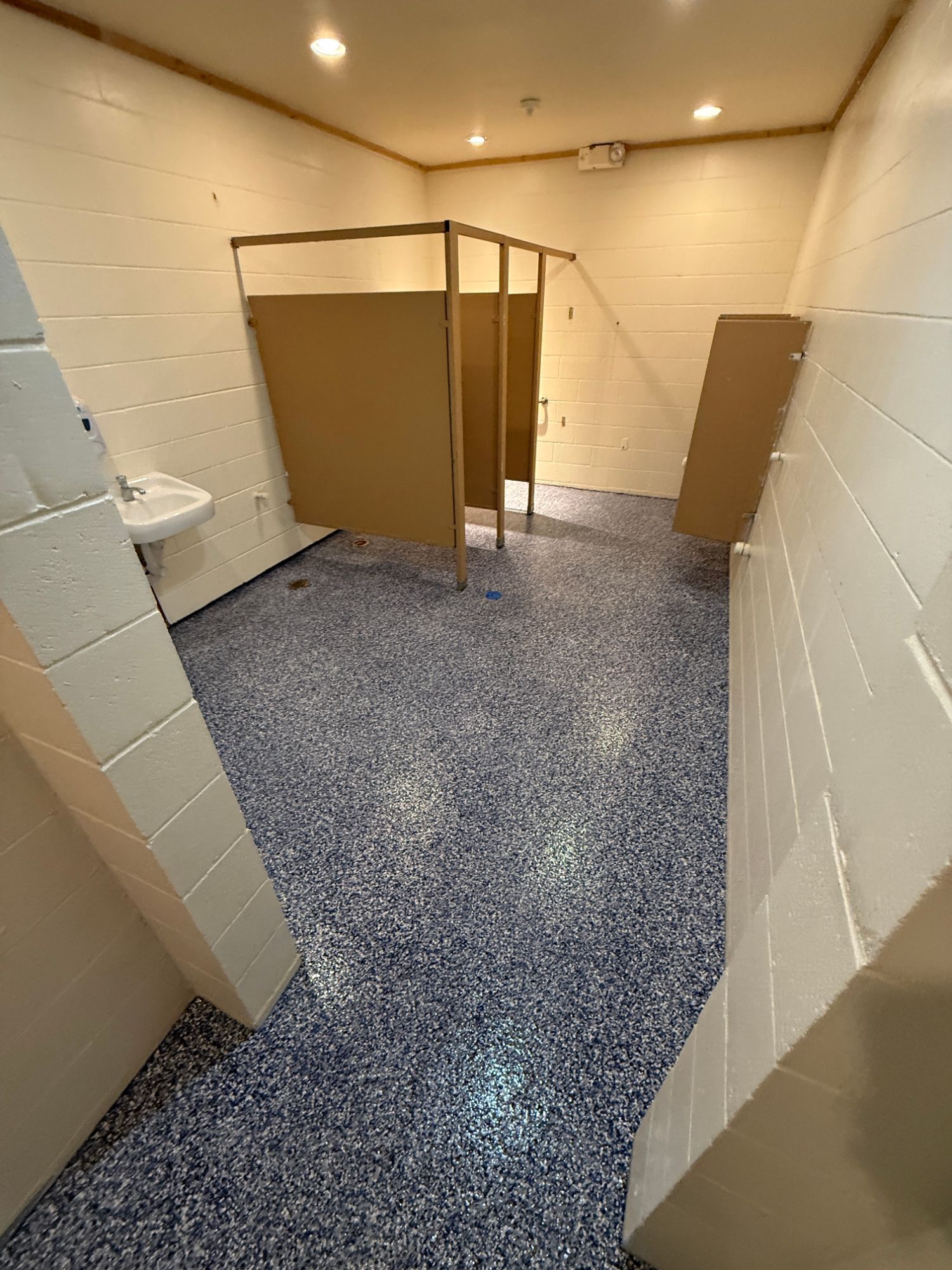 Comlara Park Beach House & Campground Shower Floor Coatings - Photo 6