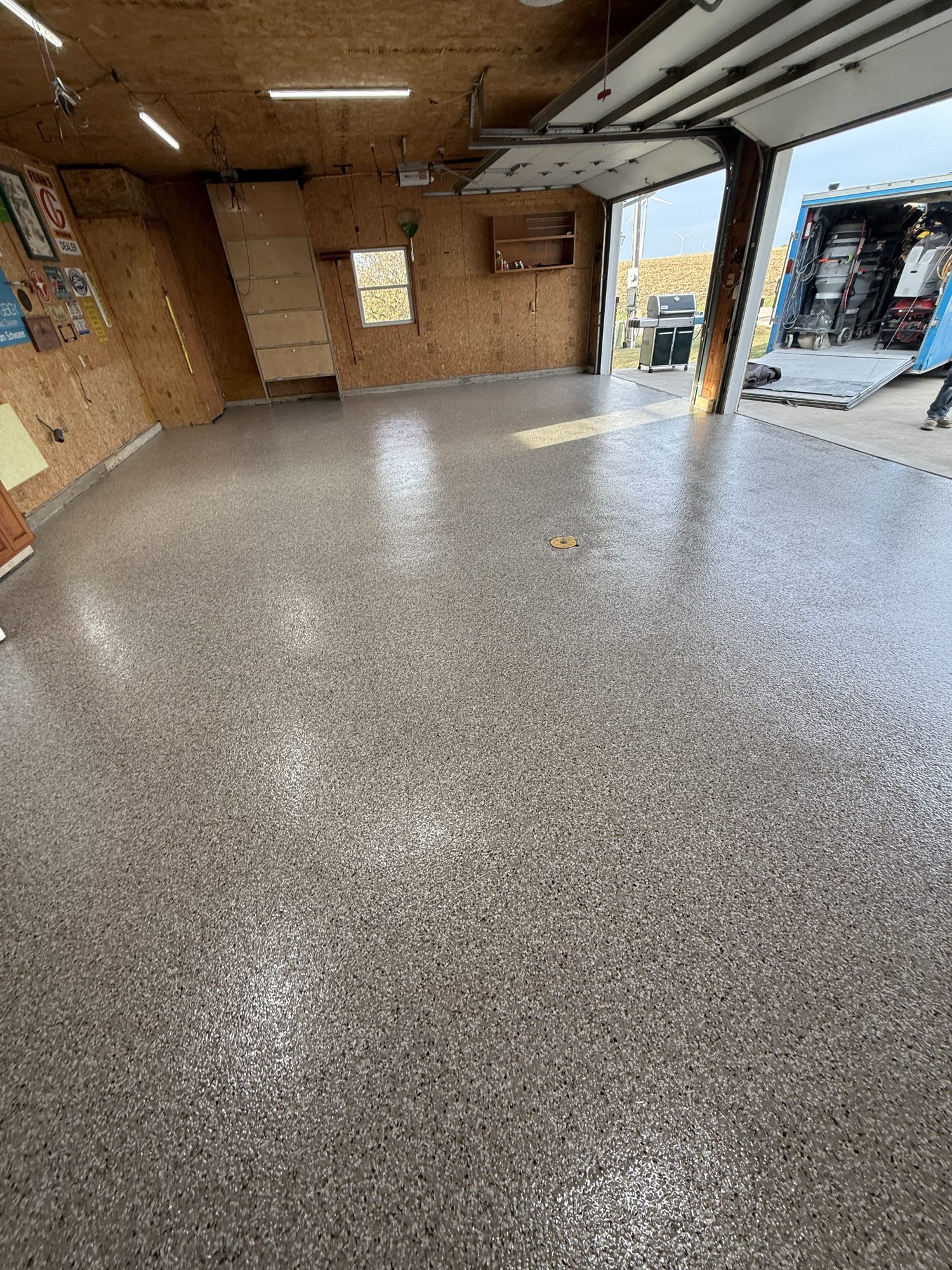 Creekbed 3-Car Garage Floor Coating - Photo 7