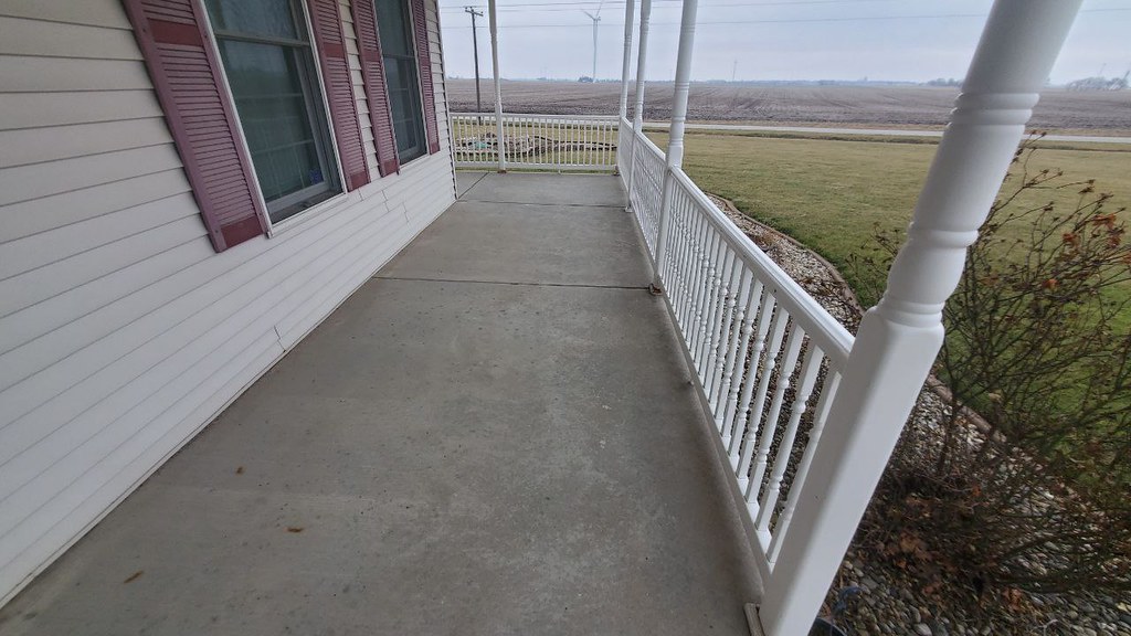 Shoreline Porch David F. - Photo 11