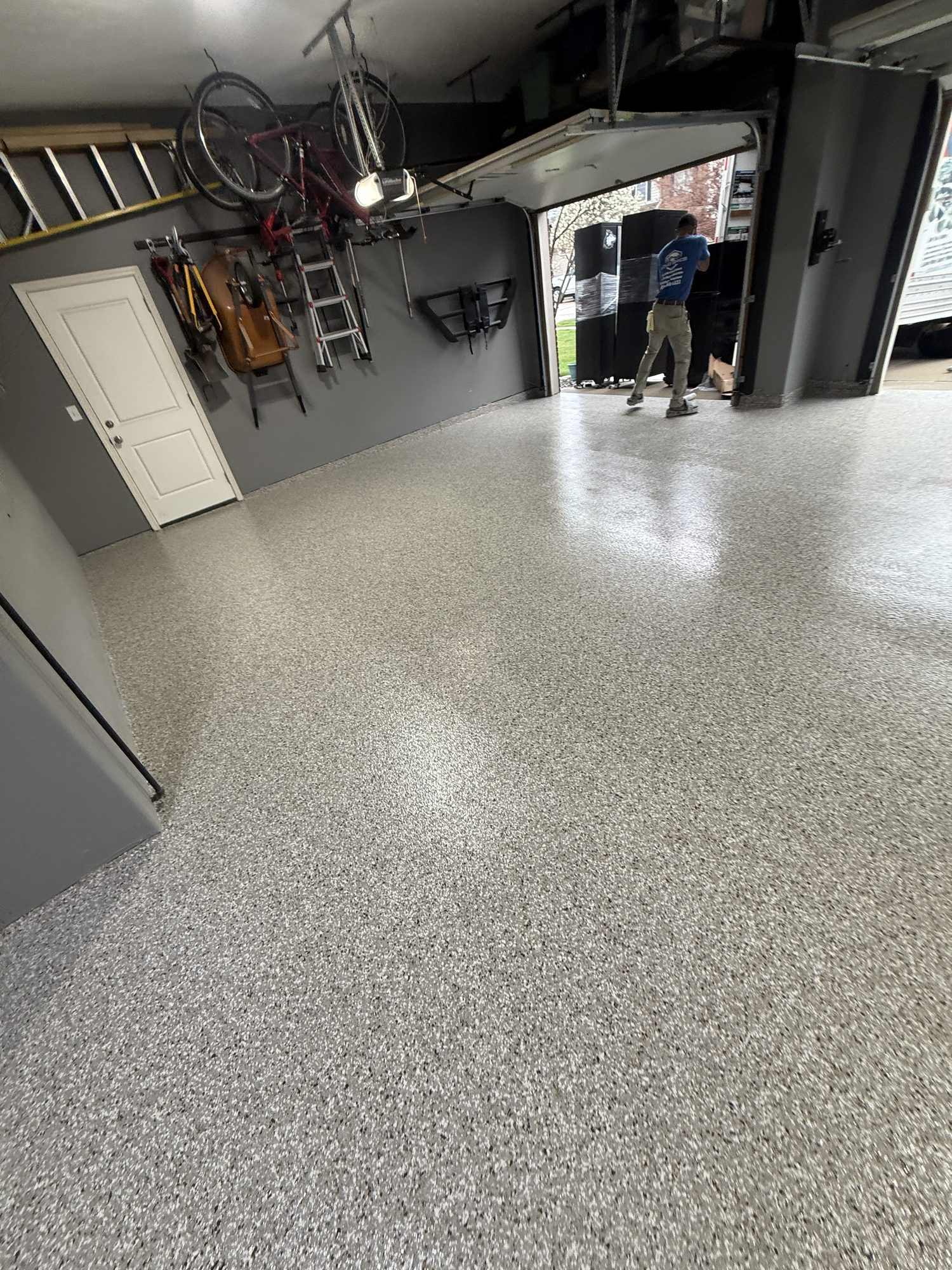 Frank's Garage Floor Coating - Photo 7