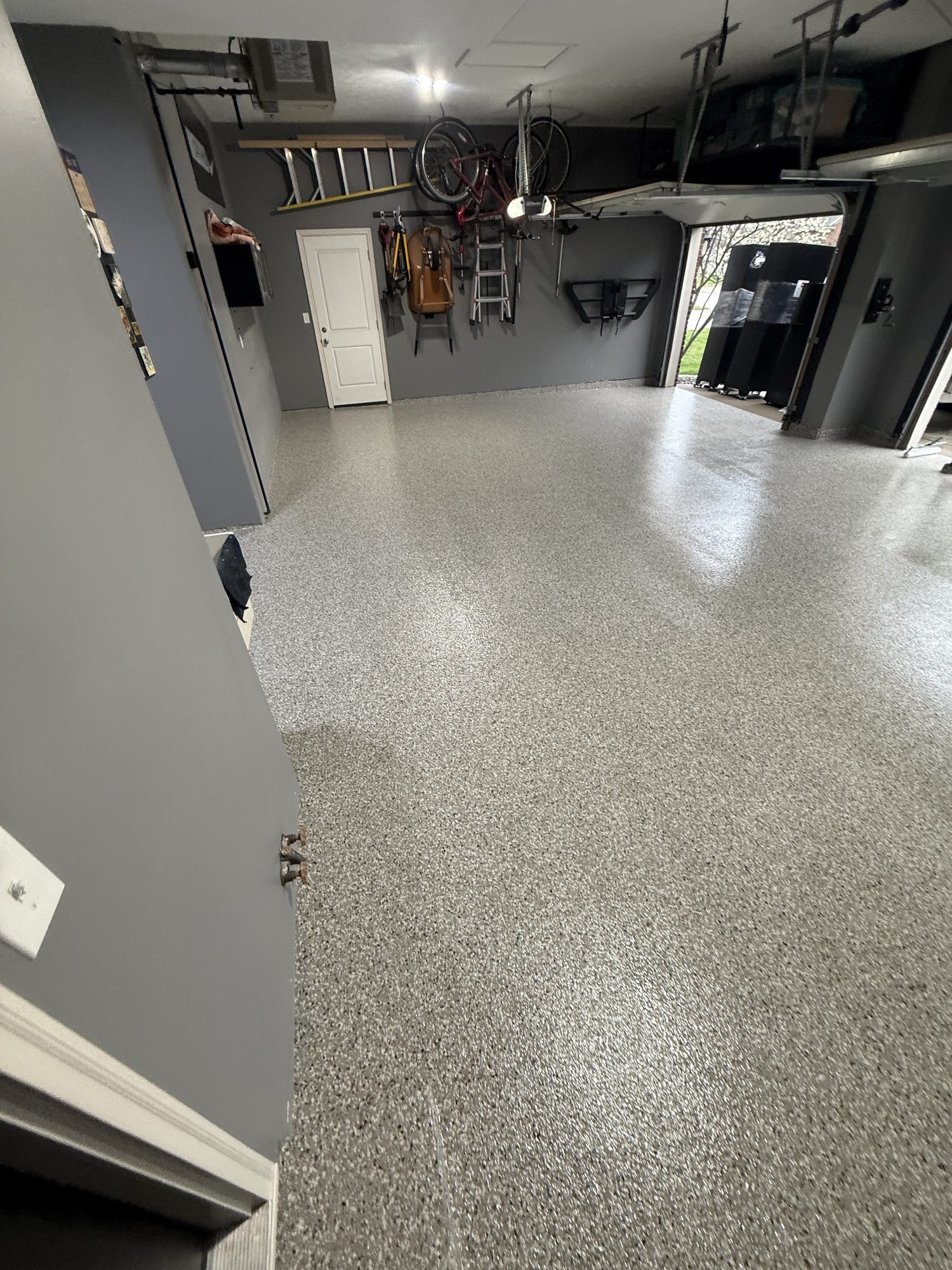 Frank's Garage Floor Coating - Photo 10