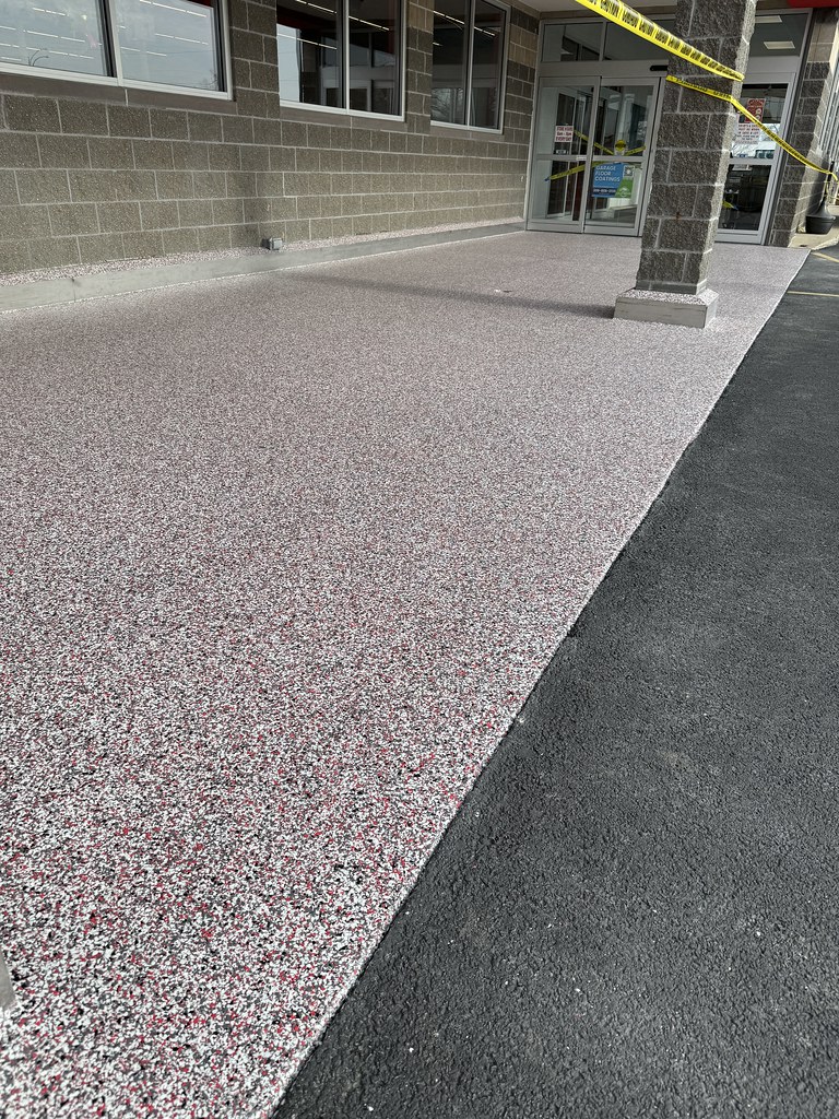 Custom Red SaveALOT - Photo 16