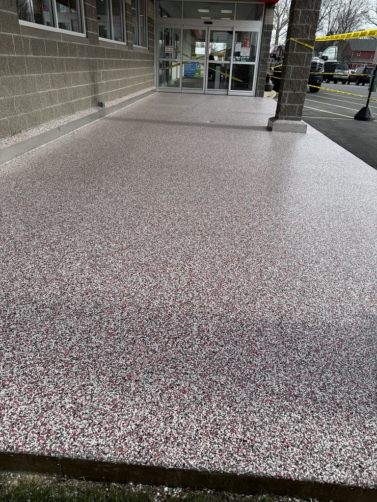 Custom Red SaveALOT - Photo 17