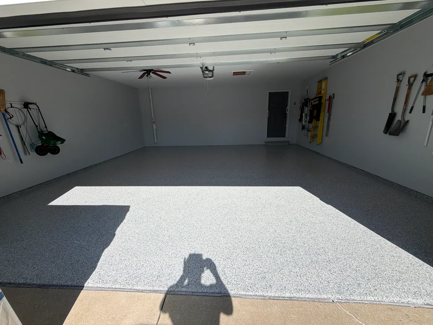 The same garage floor finished in Tidal Wave