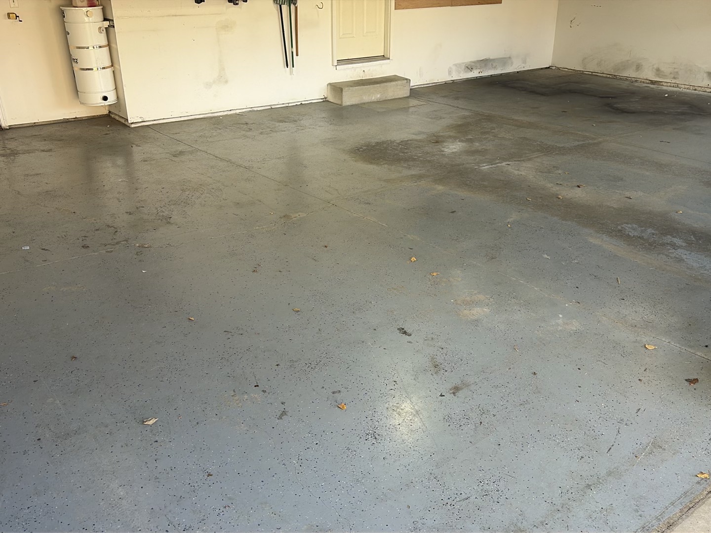 Barb-James's Creekbed Garage Floor Coating - Before