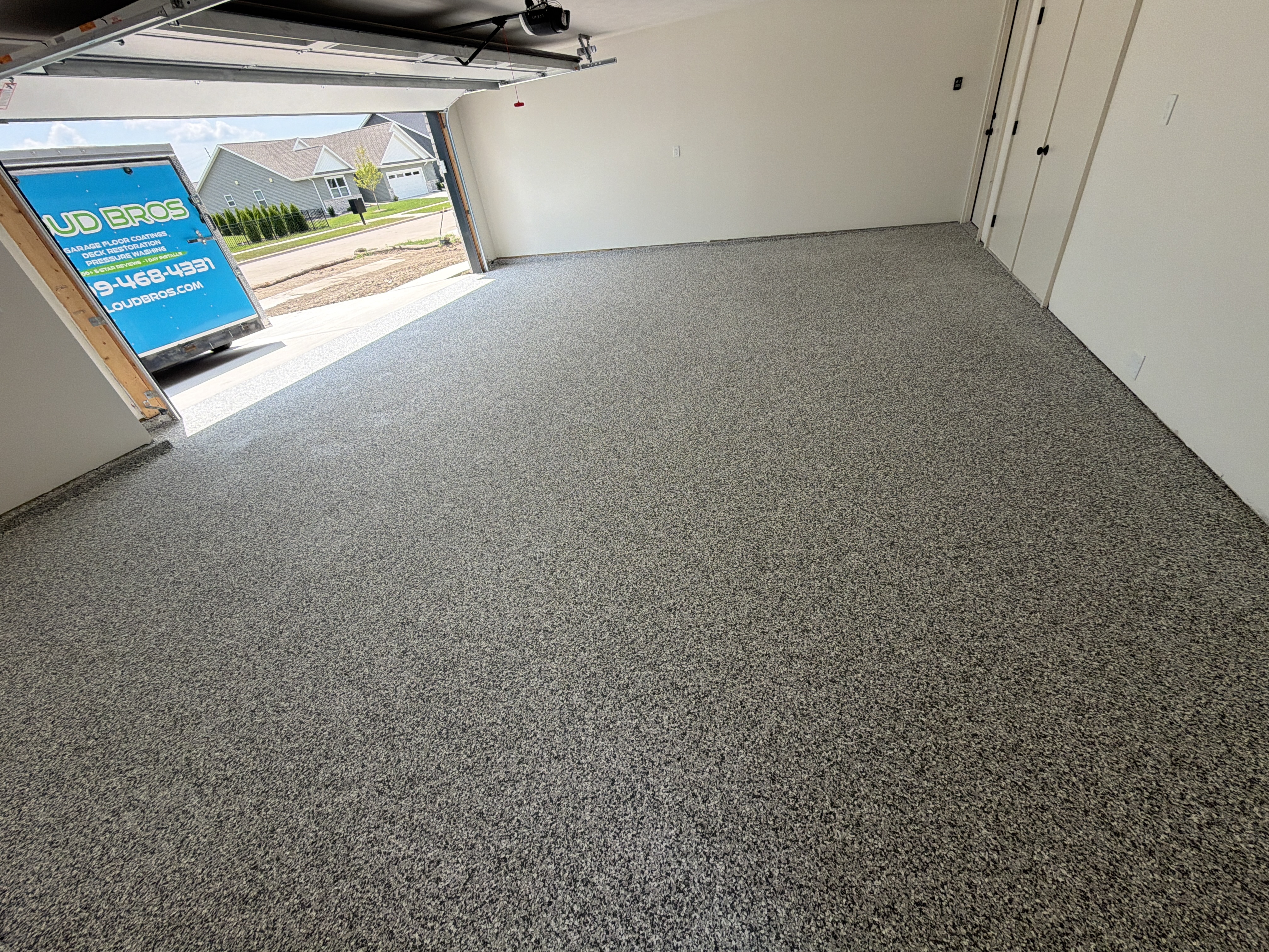 Gravel Garage Floor Coaating - Photo 6