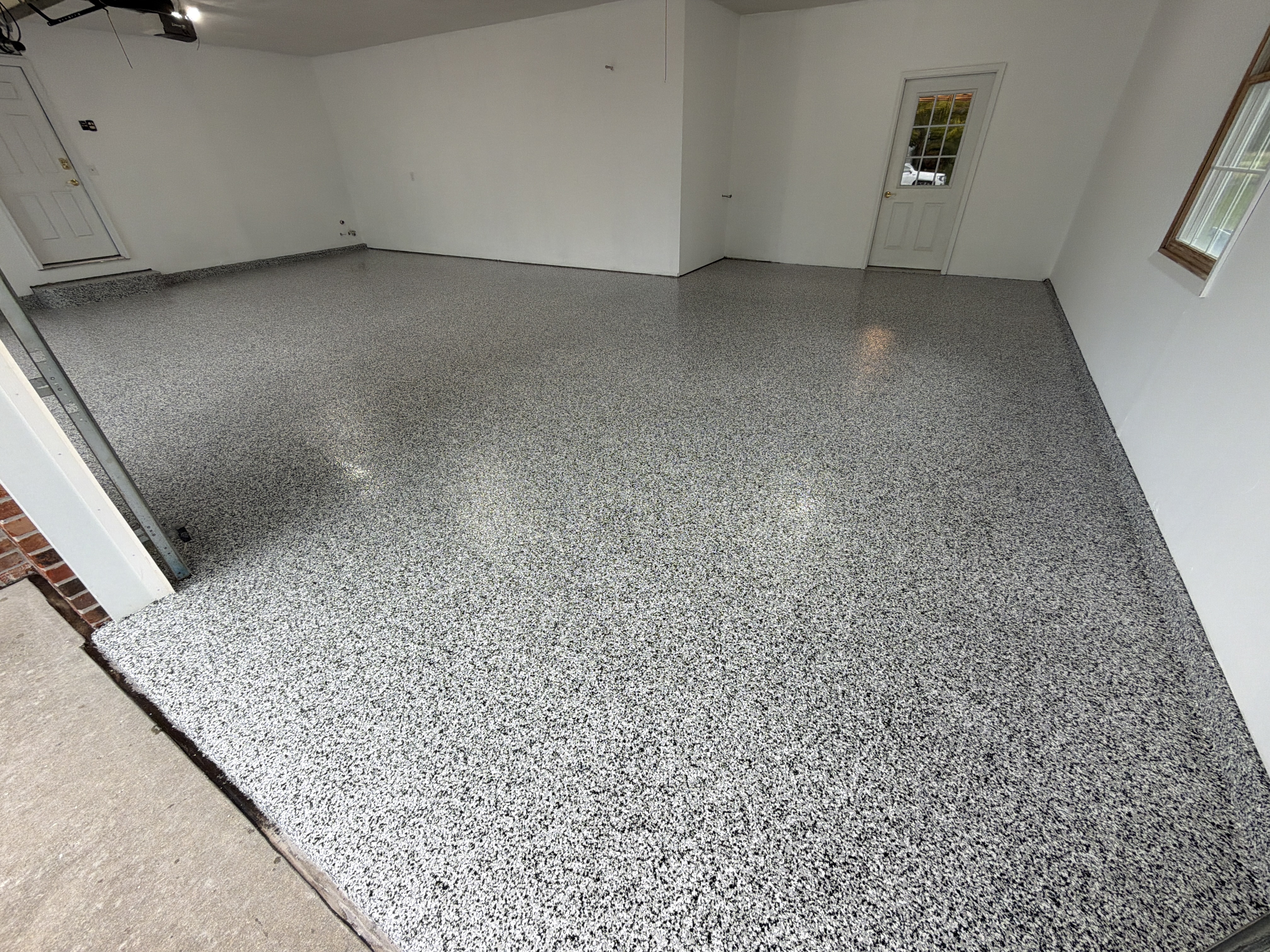 Domino Garage Floor Coating - Photo 5