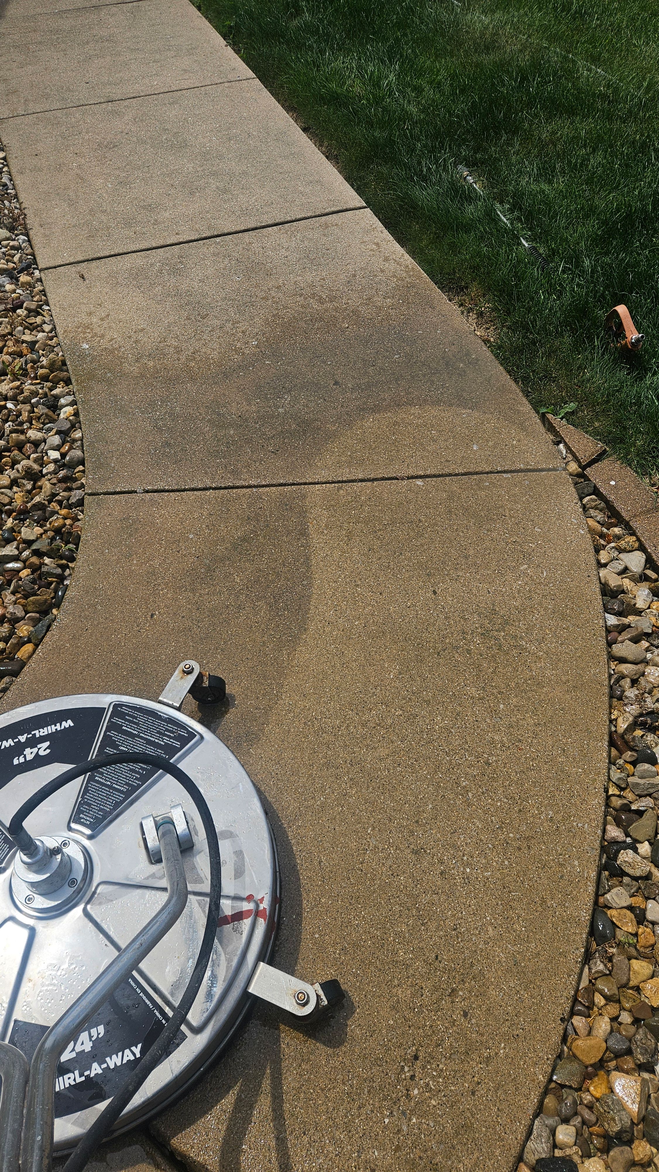 Washington Exterior Cleaning: Angela's Home Transformed in One Day