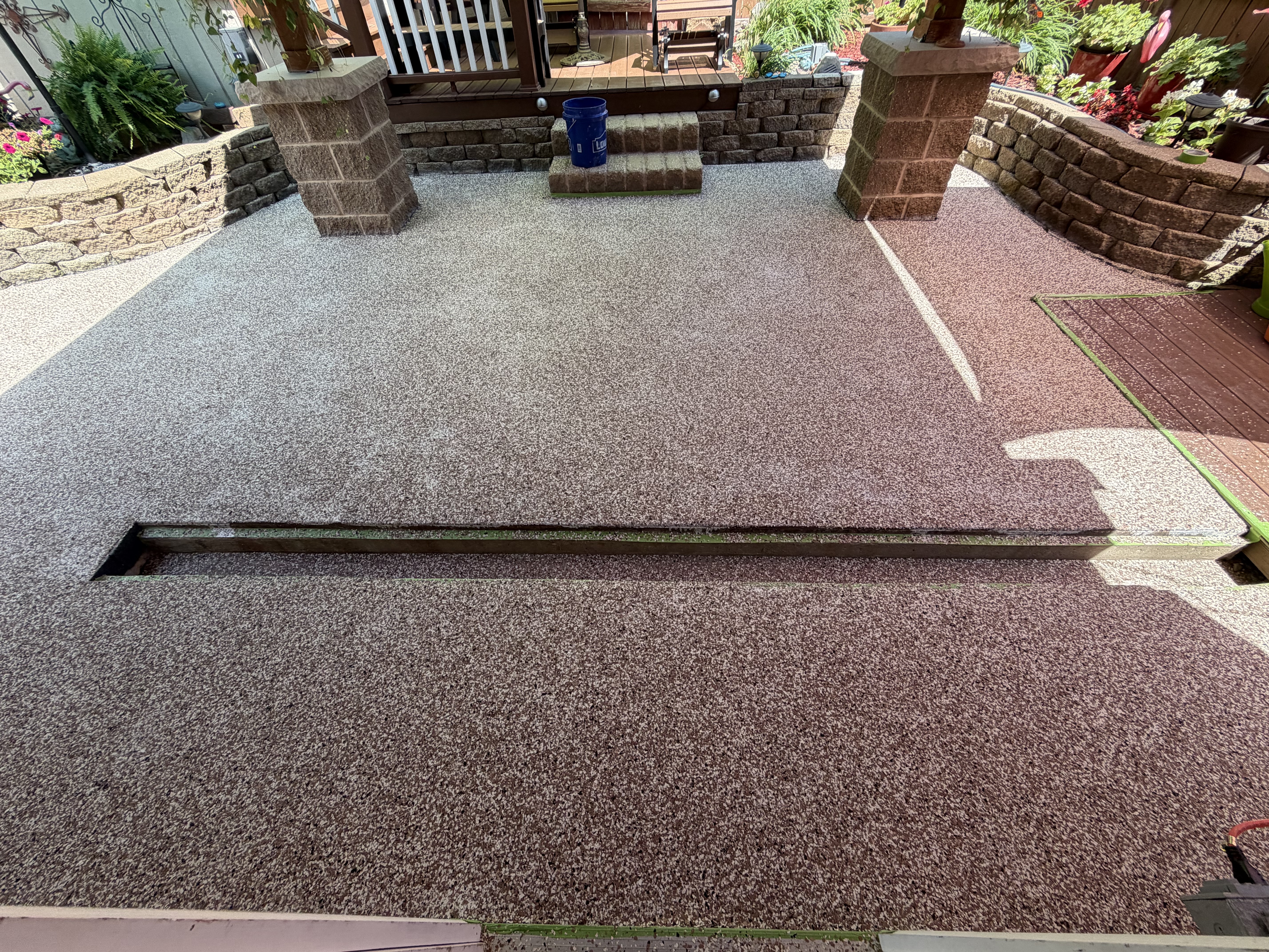 Custom Garage and Patio Coating - Photo 12