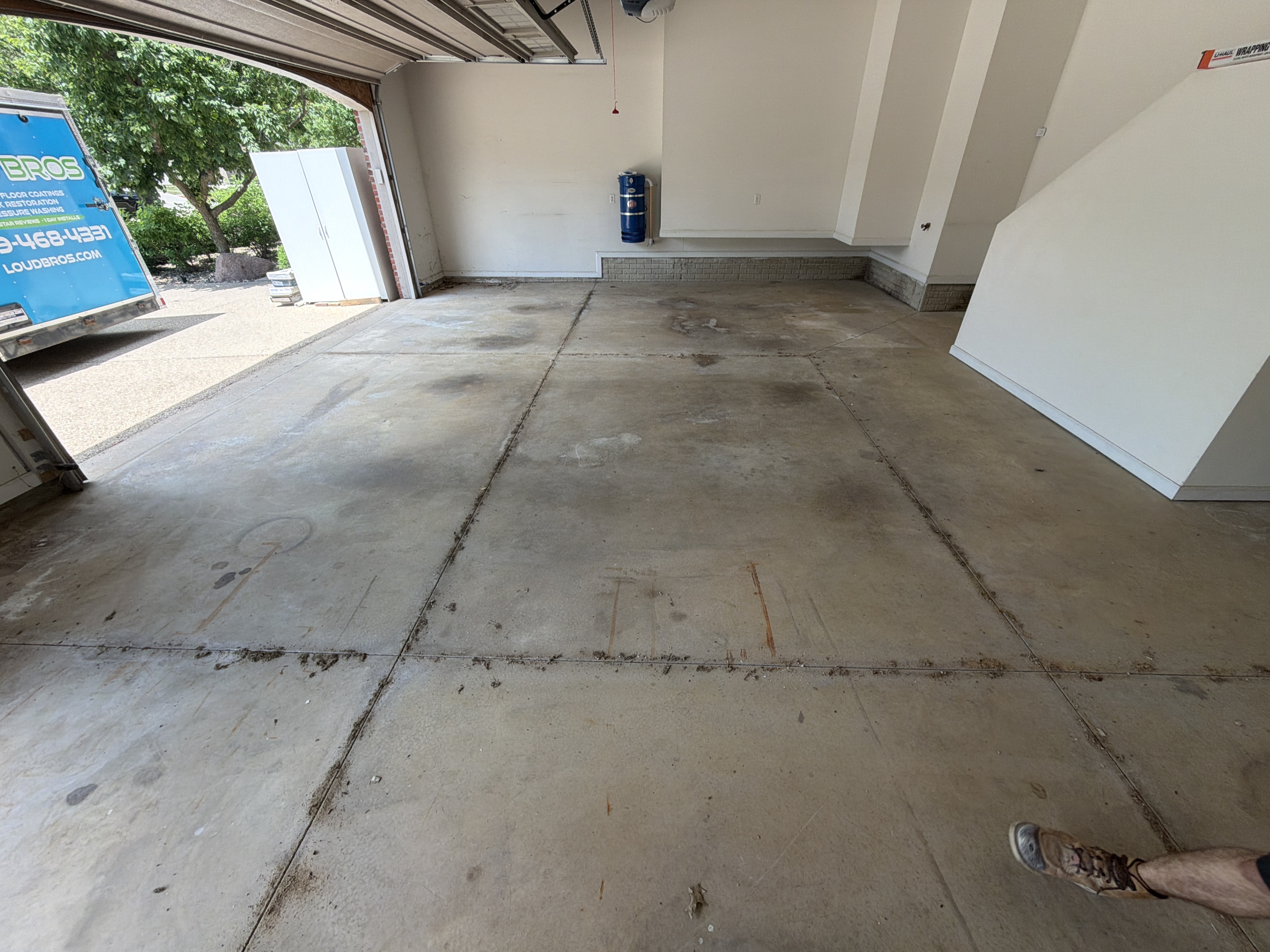 Coyote Garage Floor - Photo 9