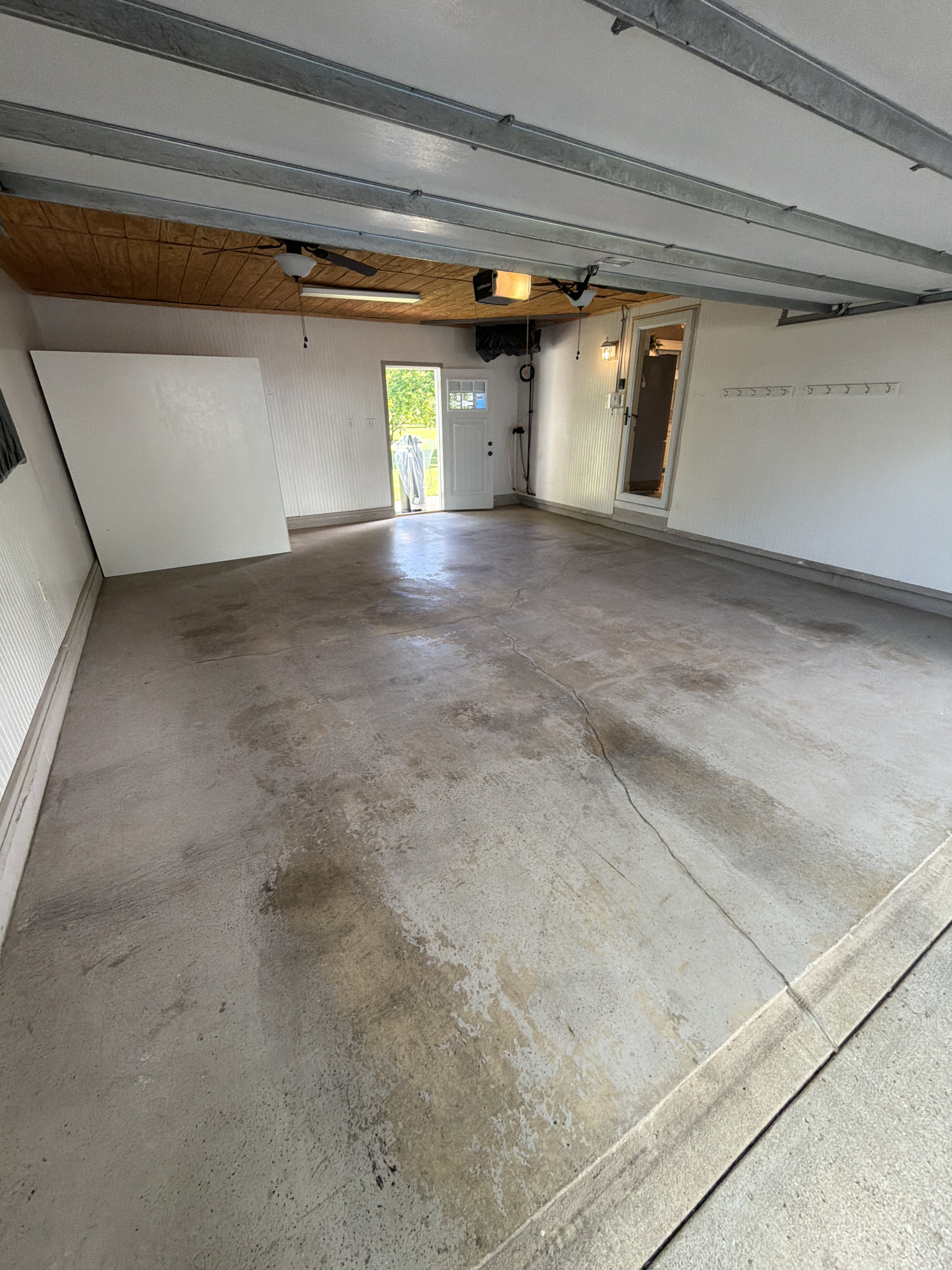 Coyote Garage Floor Coating - Photo 7