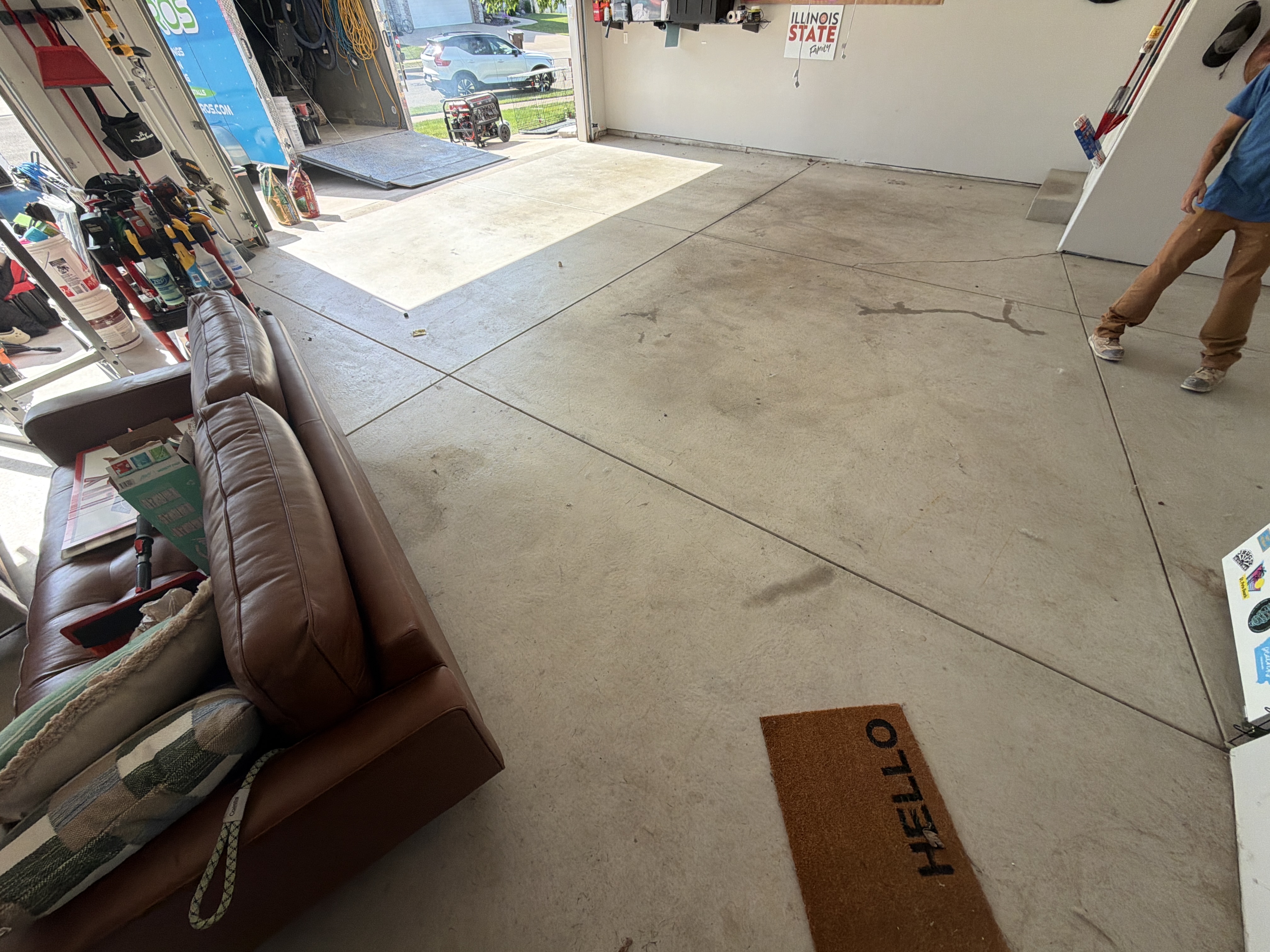 (DOMINO FLAKE) Garage Floor Coating - Photo 9
