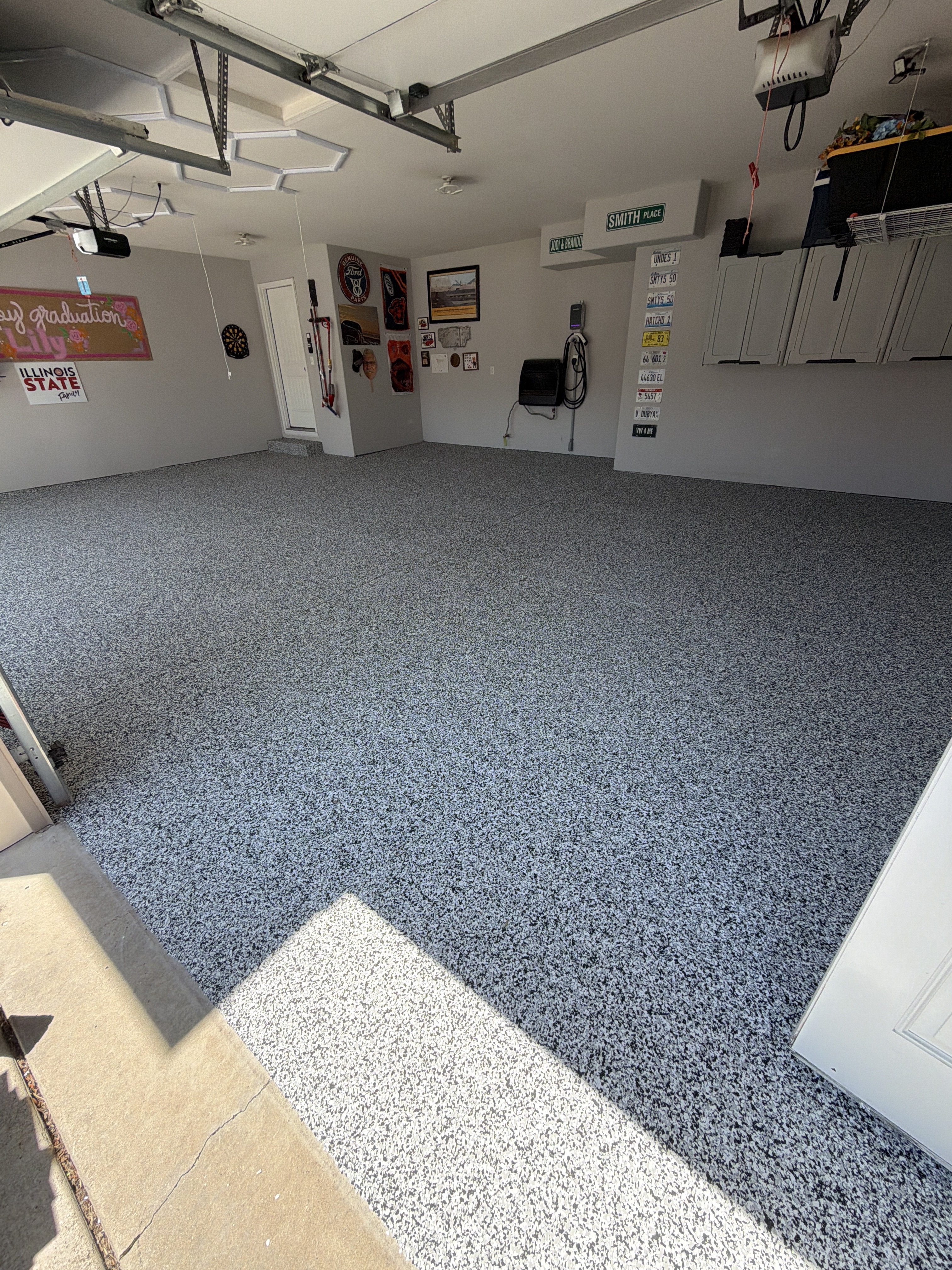 (DOMINO FLAKE) Garage Floor Coating - Photo 6